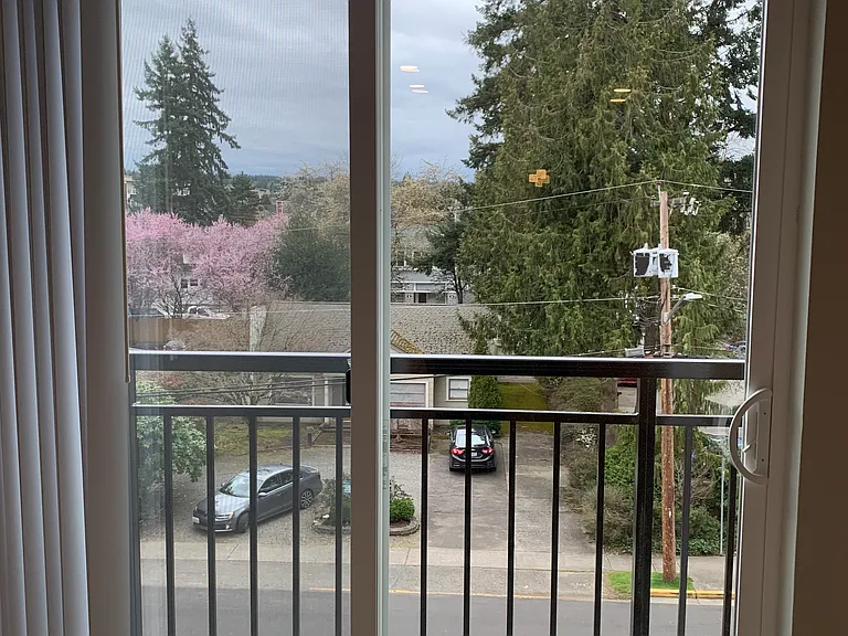 Edge Apartments — Photo 95