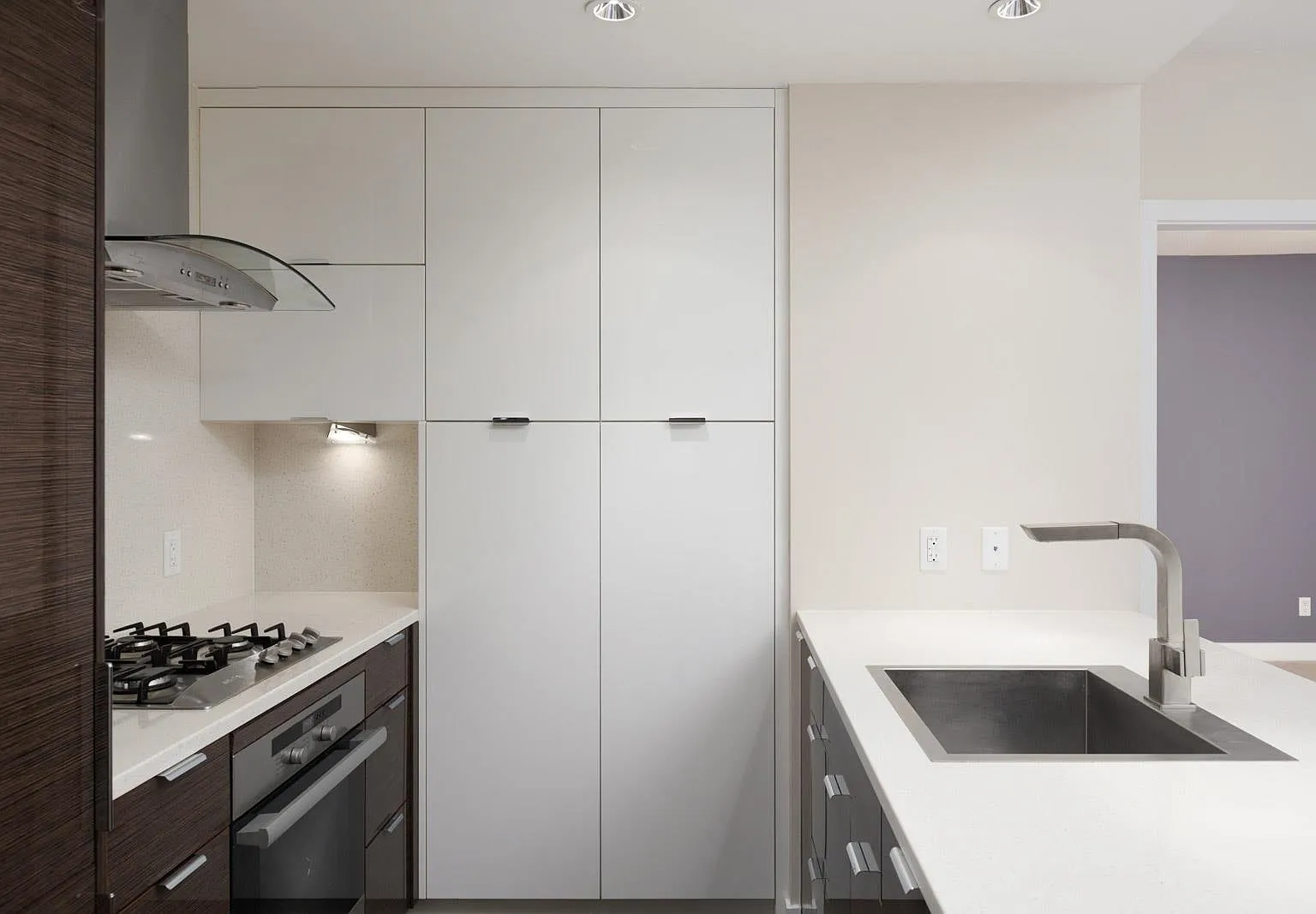 2 bed, 771 sqft, $3,200 — Photo 2