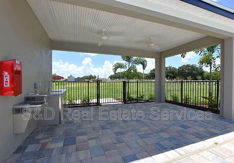 3913 Academia Ave — Photo 39