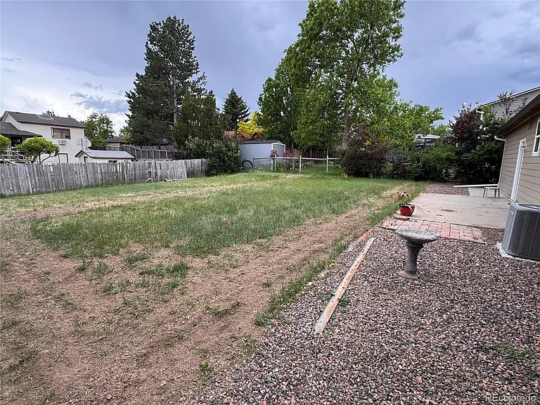 6394 S Dudley Way — Photo 10