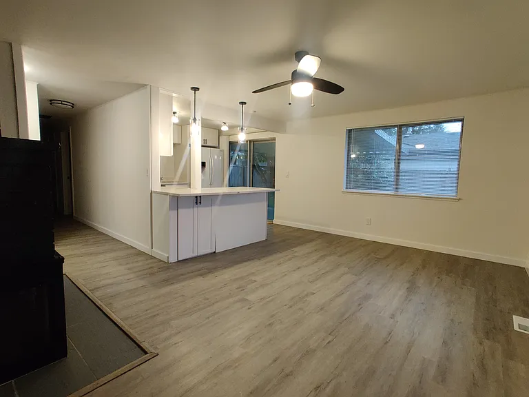 8019 E C St — Photo 8