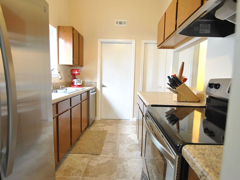 2nd image of 5045 Hillswick Dr