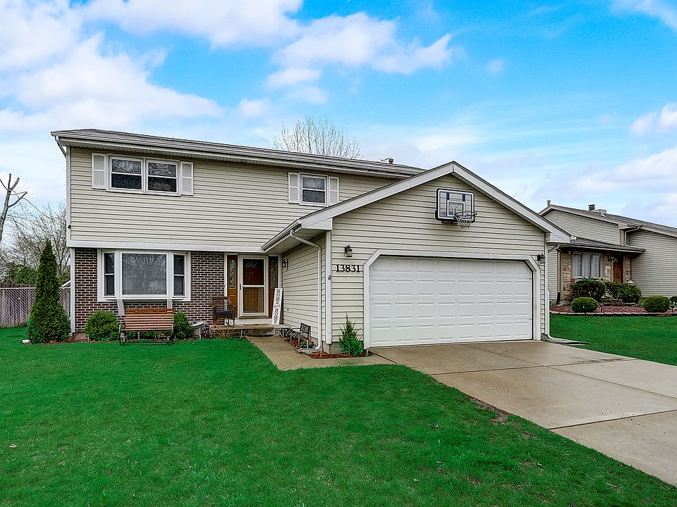 1st image of 13831 Rockbluff Way