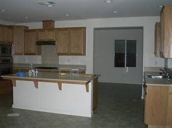 2nd image of 385 Shadowberry Pl