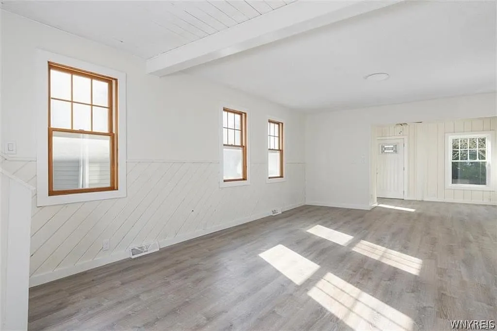 2 bed, 1.5 bath, 1600 sqft, $2,850 — Photo 4