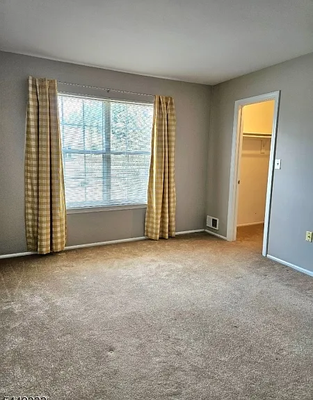 271 Abbey Dr — Photo 21