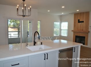102 Beachcomber Dr E #102, Rocklin, CA 95677
