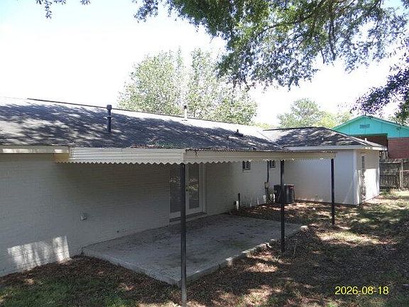 3rd image of 4804 Bruning St