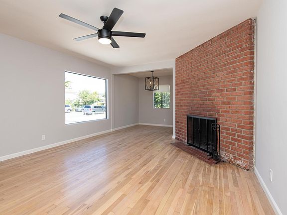 3rd image of 11318 Youngworth St