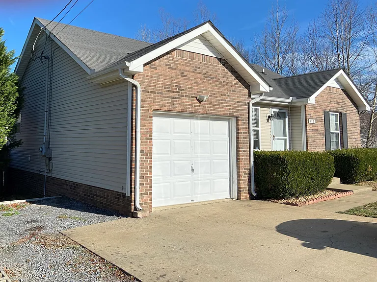 417 McMurry Rd — Photo 2