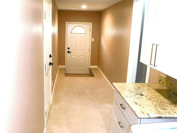 11354 Berkshire Dr, Clio, MI 48420