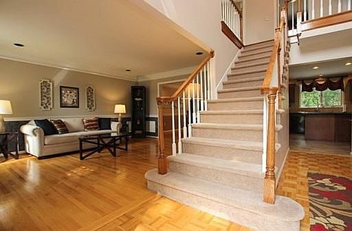 4th image of 5 Charles River Dr