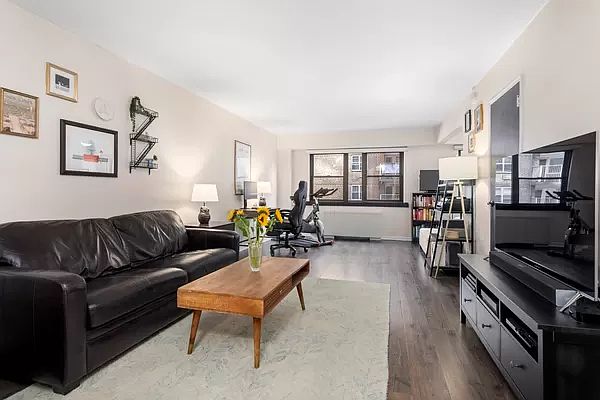 1st image of 235 E 87th St APT 5E
