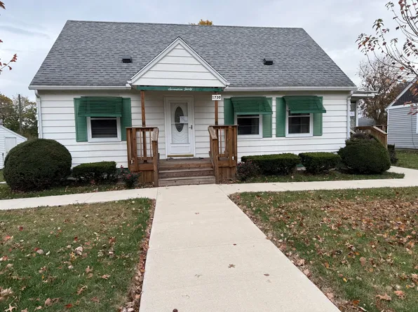 1730 North St, Sterling, IL 61081