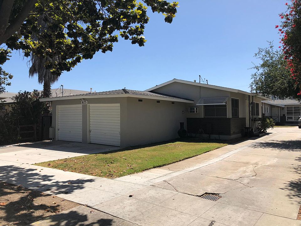 View of the Triplex from the street