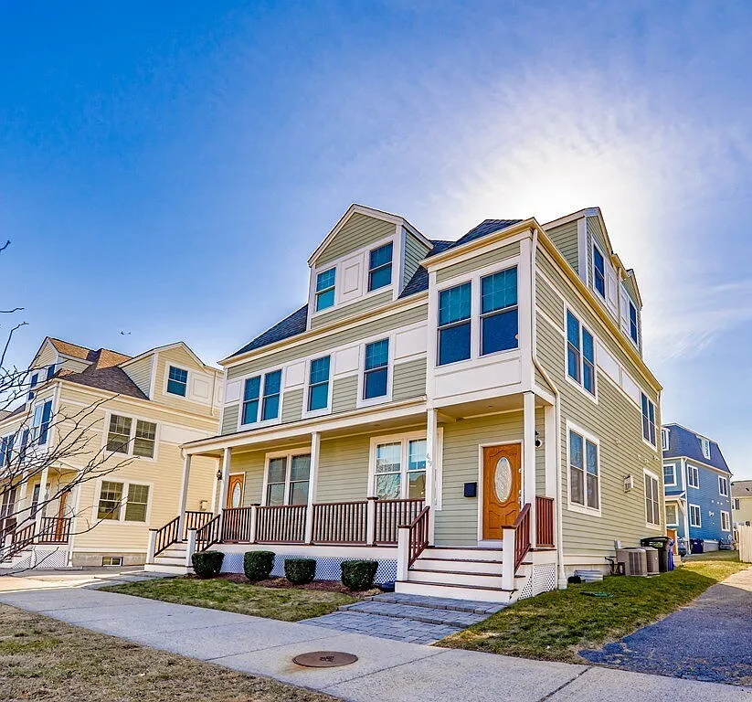 Building Photo - 429 Gallivan Blvd