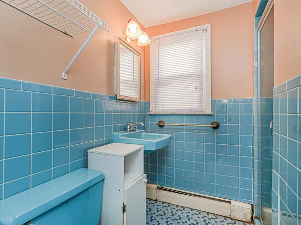 11 Denton Place image 6 of 47