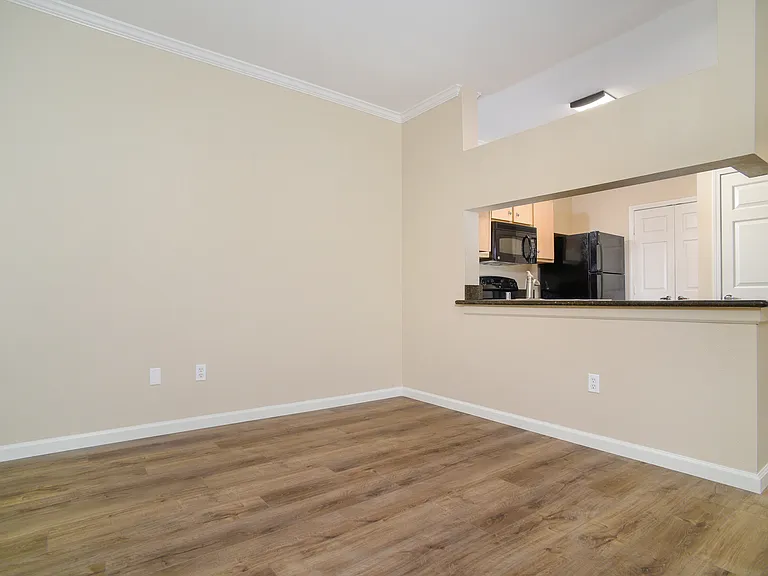 703 Gibson Dr #1514 — Photo 4