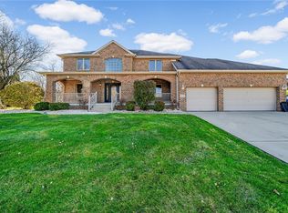 8648 Delaware Ave, North Huntingdon, PA 15642
