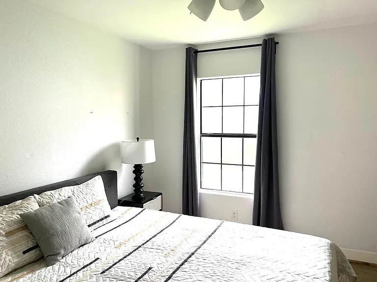 5106 Clay St — Photo 9