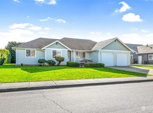 809 Cedar Dr, Lynden, WA 98264