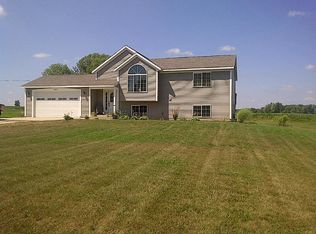 1235 140th Ave, Wayland, MI 49348