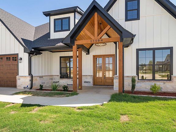 2nd image of 17504 Sugar Bluff Ln