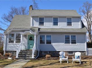 40 Quincy St, Fairfield, CT 06824