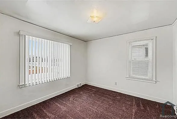15782 Ardmore St — Photo 10
