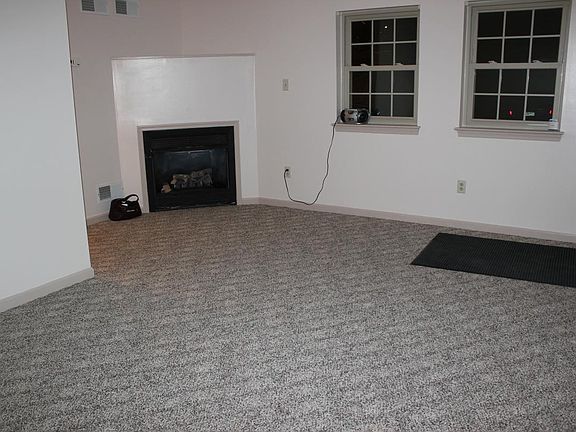 Living room with gas fireplace