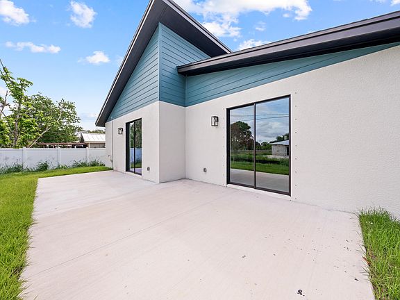 3rd image of 6904 Salerno Road