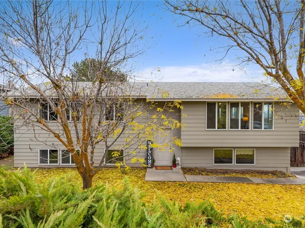 907 Westmorland Drive, Wenatchee, WA 98801