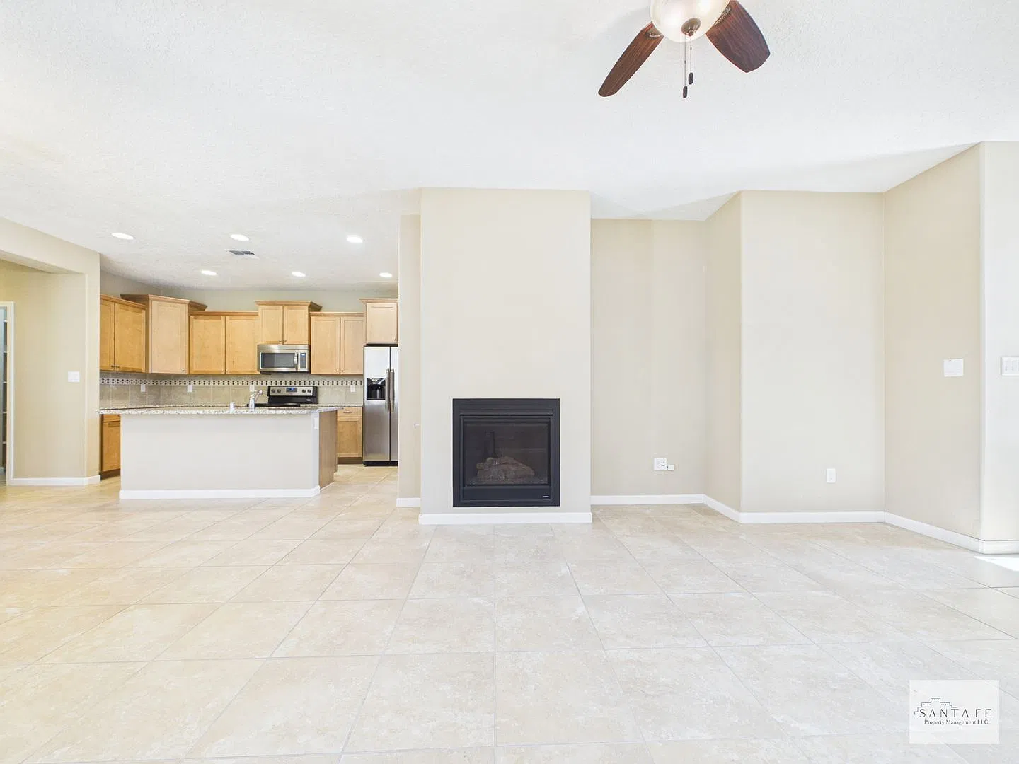 Gorgeous 2 Bedroom Home in Rancho Viejo Subdivision — Photo 4
