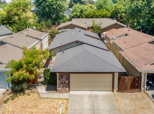 2431 Micawber Ln, Santa Rosa, CA 95401