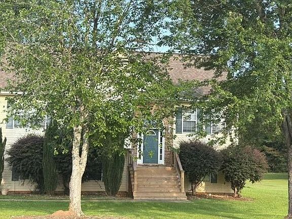 3rd image of 229 Dry Pond Rd