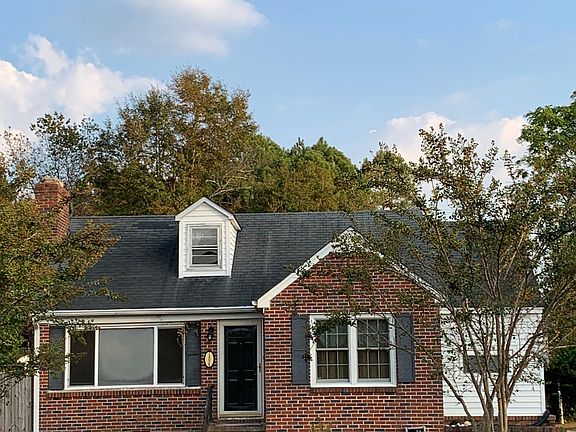 2nd image of 104 Crestwood Dr