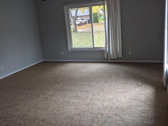 5th image of 1921 Clarmarnic Dr