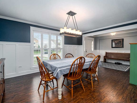 5th image of 606 Northgate Ln