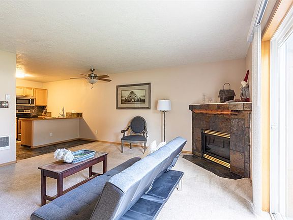 4th image of 23027 E Colt Ln #56
