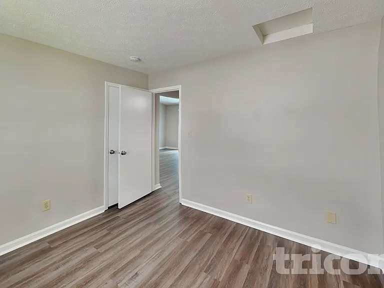 7112 Spurrington Cir — Photo 12