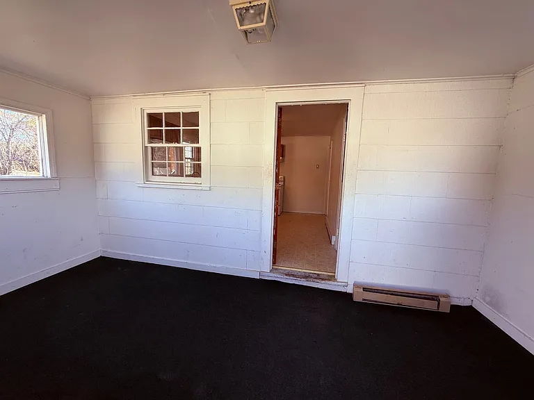 1617 Kennedy Ave — Photo 4