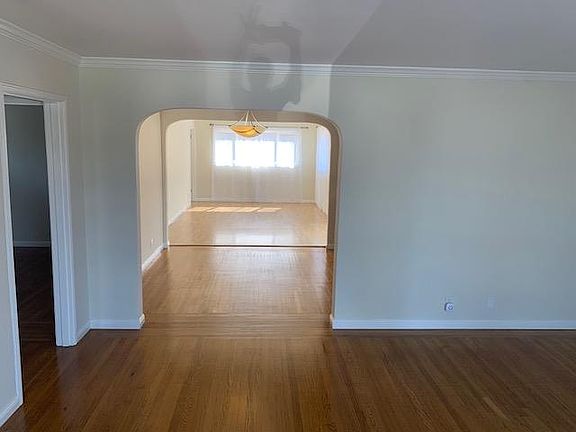 4th image of 115 Anza Way