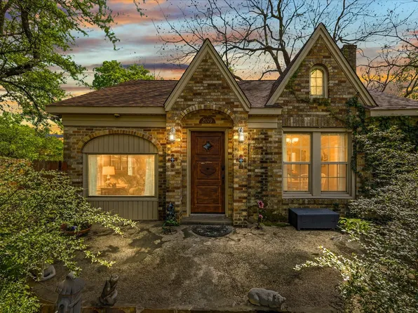 2019 Oneal St, Greenville, TX 75401