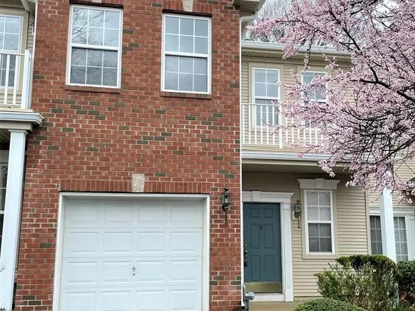 59 Warwick Rd, Princeton Junction, NJ 08550