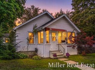 602 E Clinton St, Hastings, MI