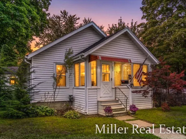 602 E Clinton St, Hastings, MI 49058
