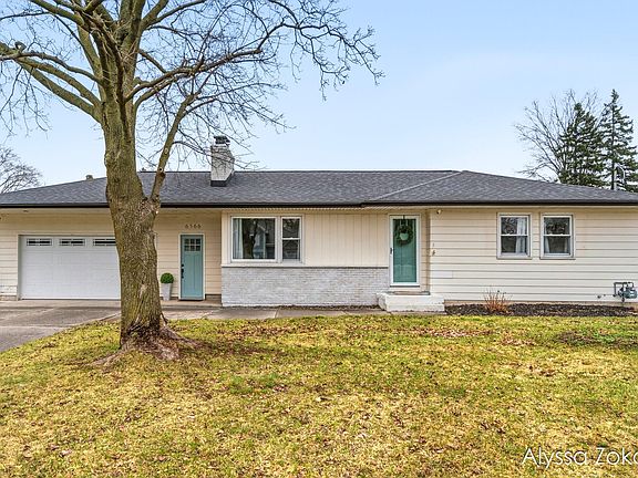 2nd image of 6566 Cherrywood Ave