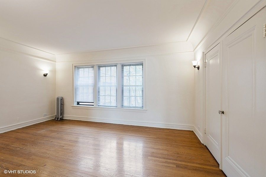 1st image of 1123 W Washington Blvd APT 2F