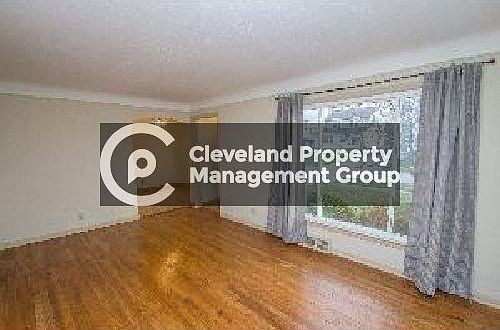 5th image of 3712 Liggett Dr