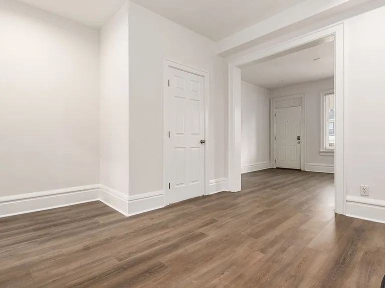 411 Morrison Ave #411 — Photo 3